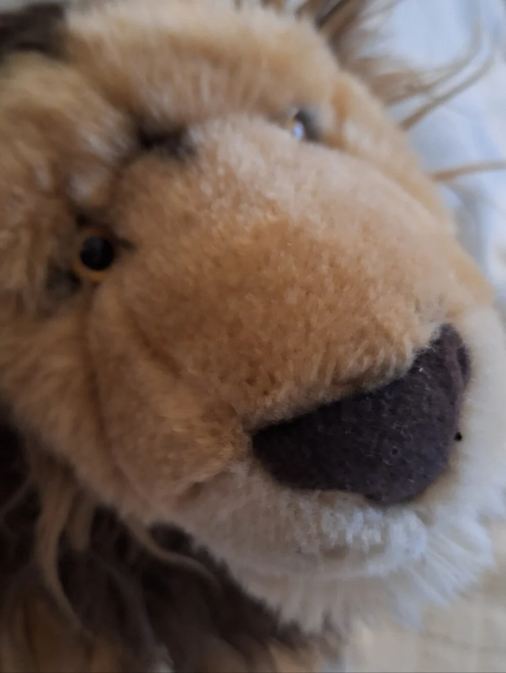FAO Schwarz /Toys R Us Realistic Natural Looking Lion Plush W Mane 20